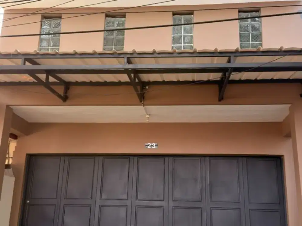 Dijual Ruko 3 Lantai, Ada 3 Ruang Kantor, Hadap Selatan, Rajawali Barat Bandung