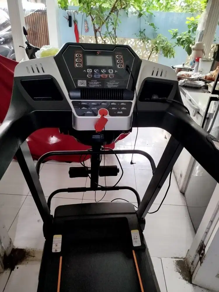 Treadmill Elektrik Lipat
