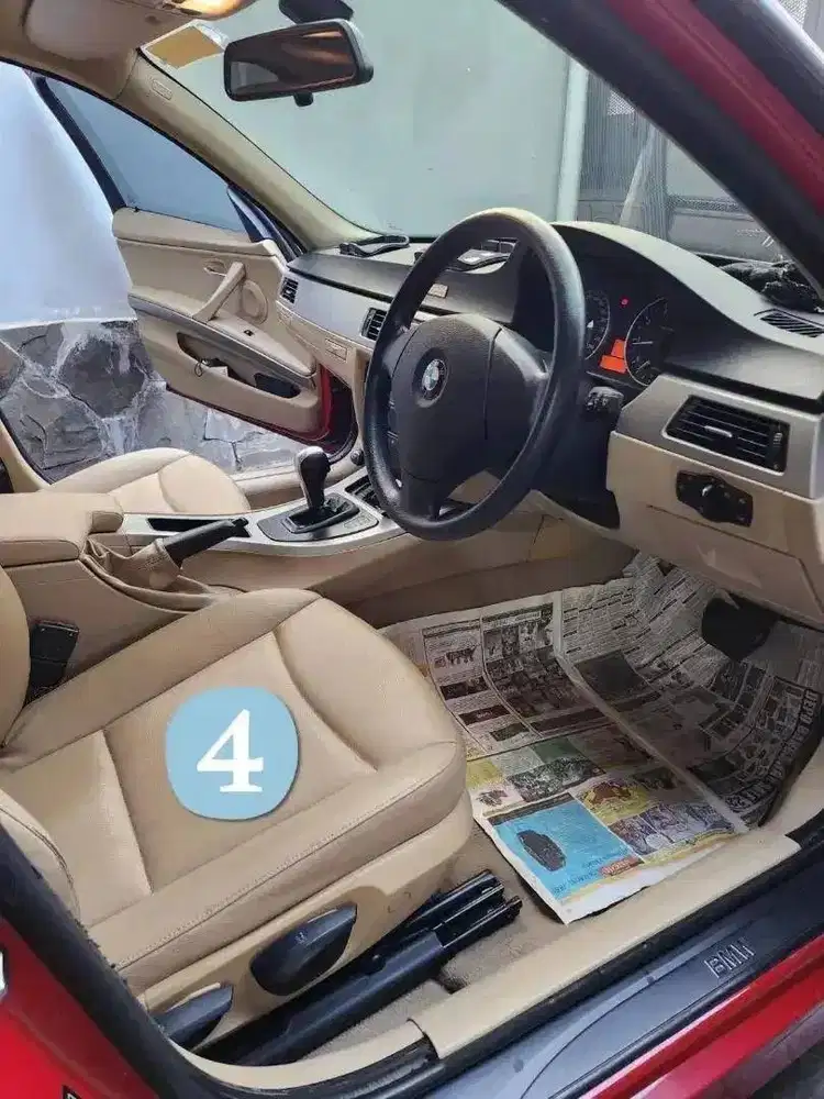 bmw 320i (2006)