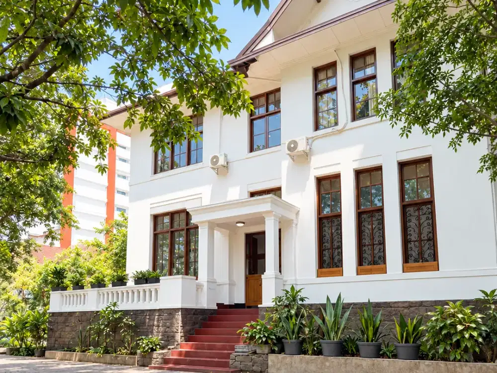 Dijual Rumah Herritage, Cocok Untuk Ruang Usaha, Dekat Universitas, Tamansari Bandung