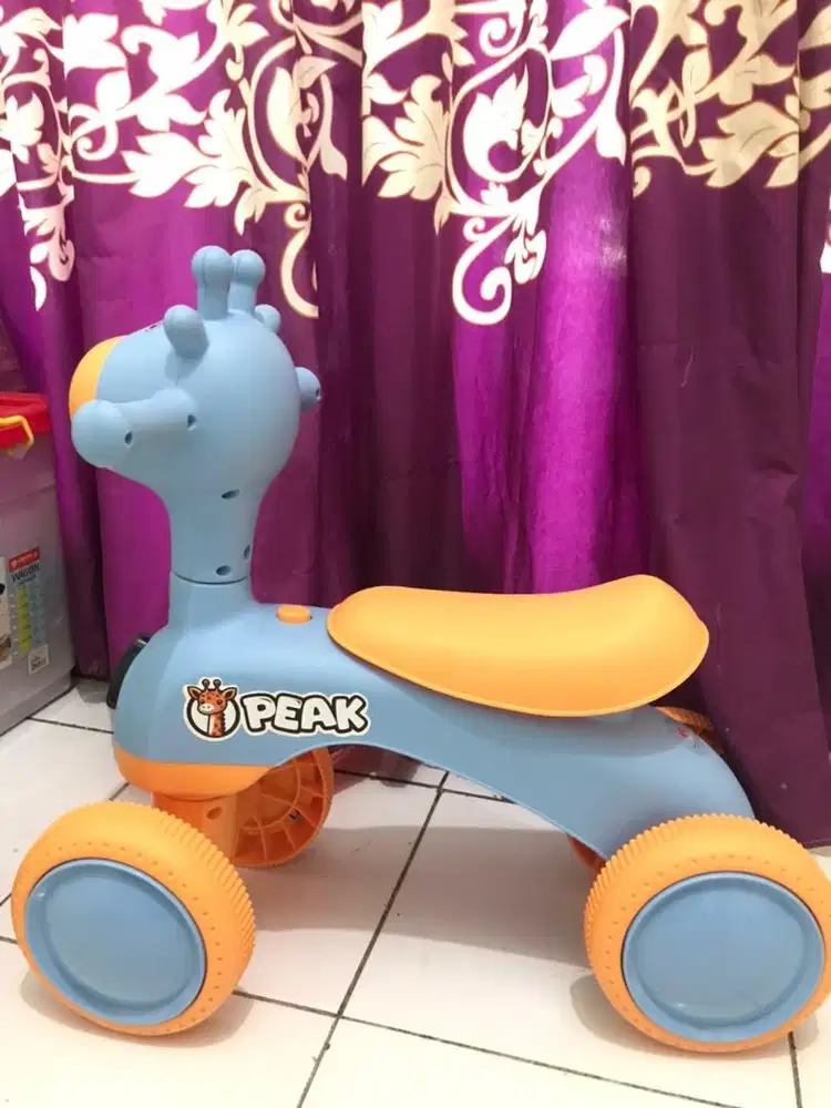 Sepeda anak roda 3 keseimbangan