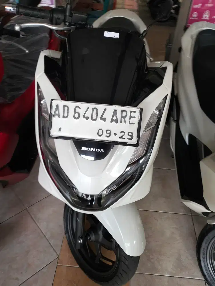 Honda PCX 160 CBS murah