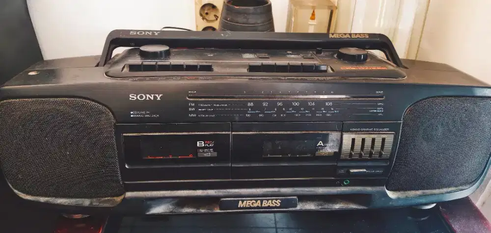 Sony Radio Cassette-Corder CFS-DW365 Vintage Original