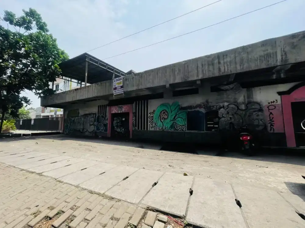 Dijual bangunan komersil, ex cafe & pub, dibawah NJOP Di Koja Jakarta Utara