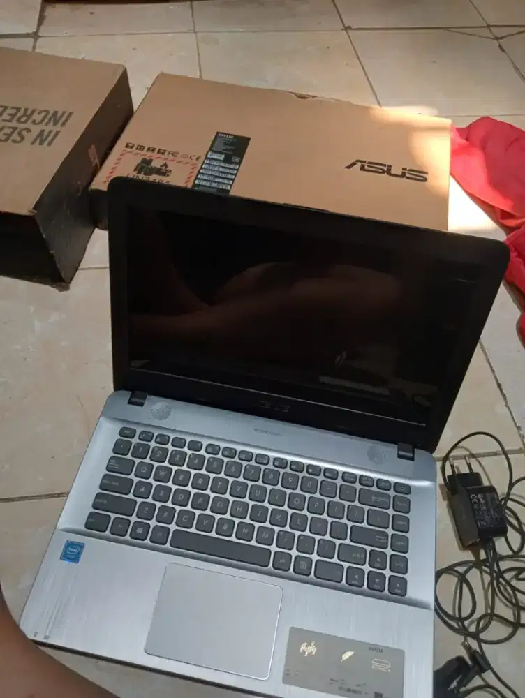 Laptop beli dari baru
