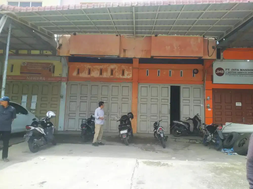 Dijual Toko 2pintu blong SGT strategis
