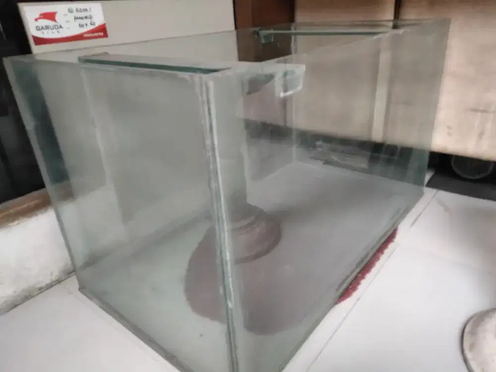 Dijual. Aquarium uk 90x50 tinggi 52cm