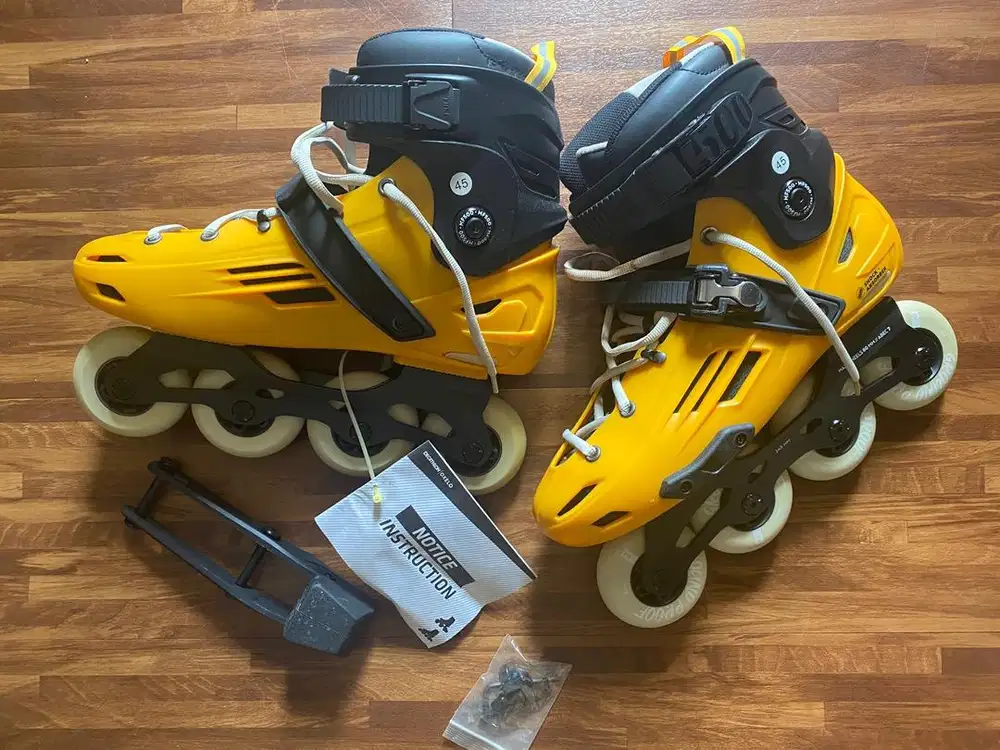 Roller blade sepatu roda