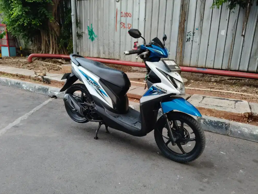 Honda Beat 110 PGM-FI Tahun 2015