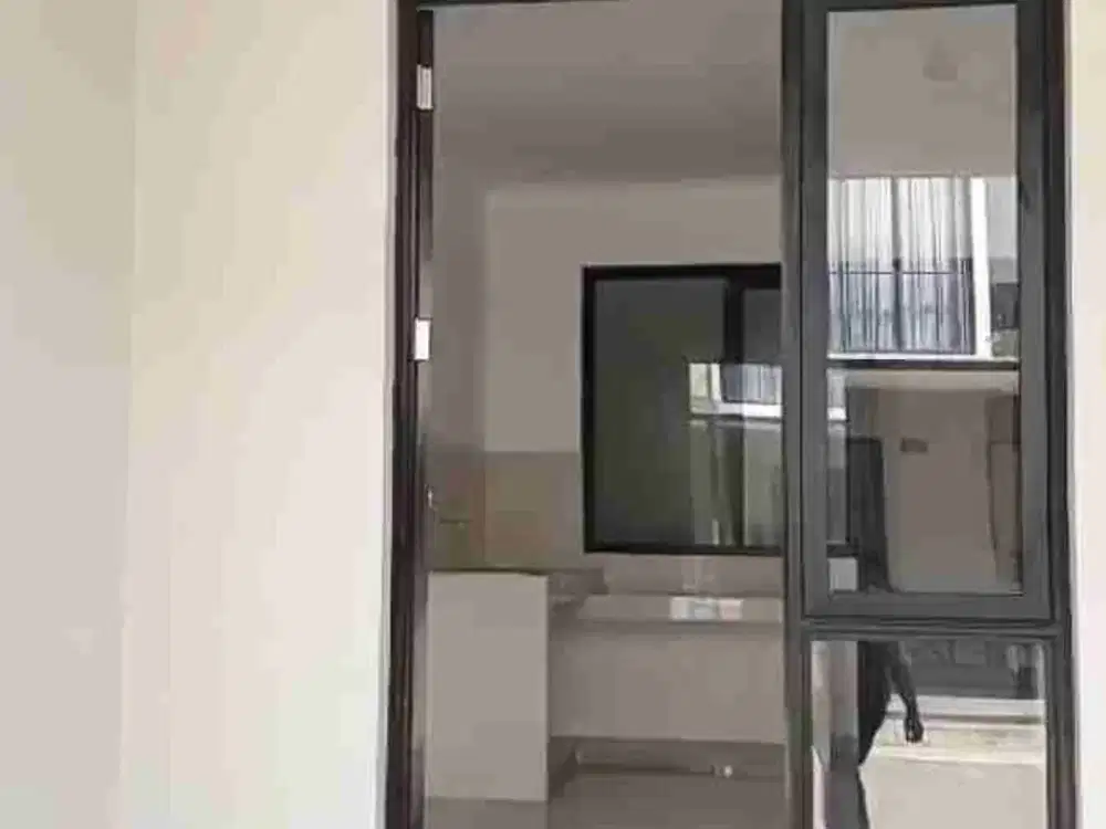 Jual Rumah California Kosongan 2 Lantai