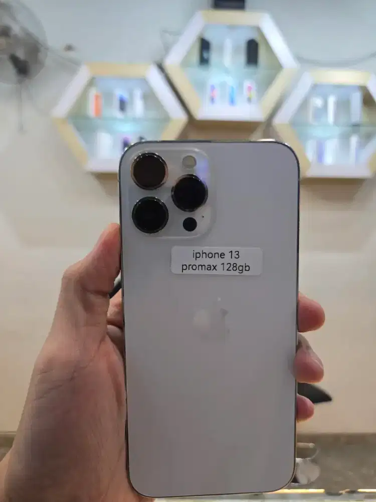 IPhone 13 promax 128 gb inter