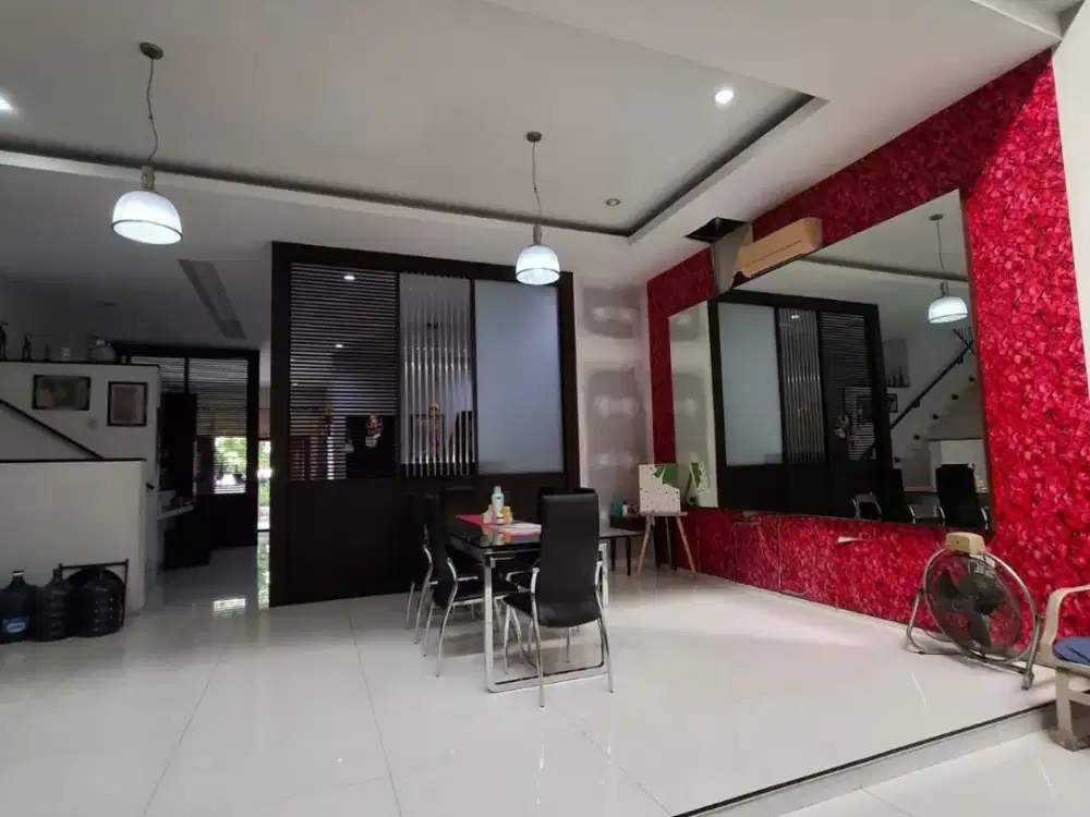 VILLA LUXURY 2 LANTAI DI CEMARA ASRI