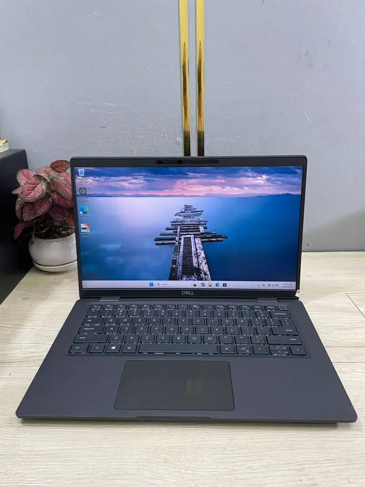 LAPTOP DELL 7420 i5 GEN11 16/256 LAYAR 14 INCH *ET