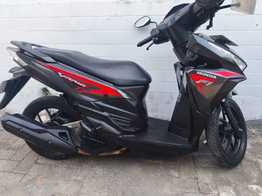 Vario 125 tahun 2015 plat 2030