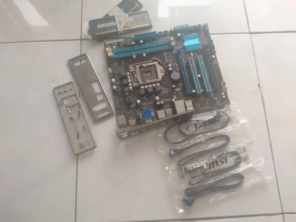 Ram ddr3 16gb Samsung +MB Asus No Display+Kabel Sata 3 MSI