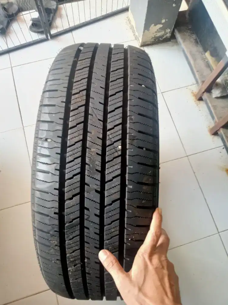 ban merk Hankook Dynapro HT (RH12)