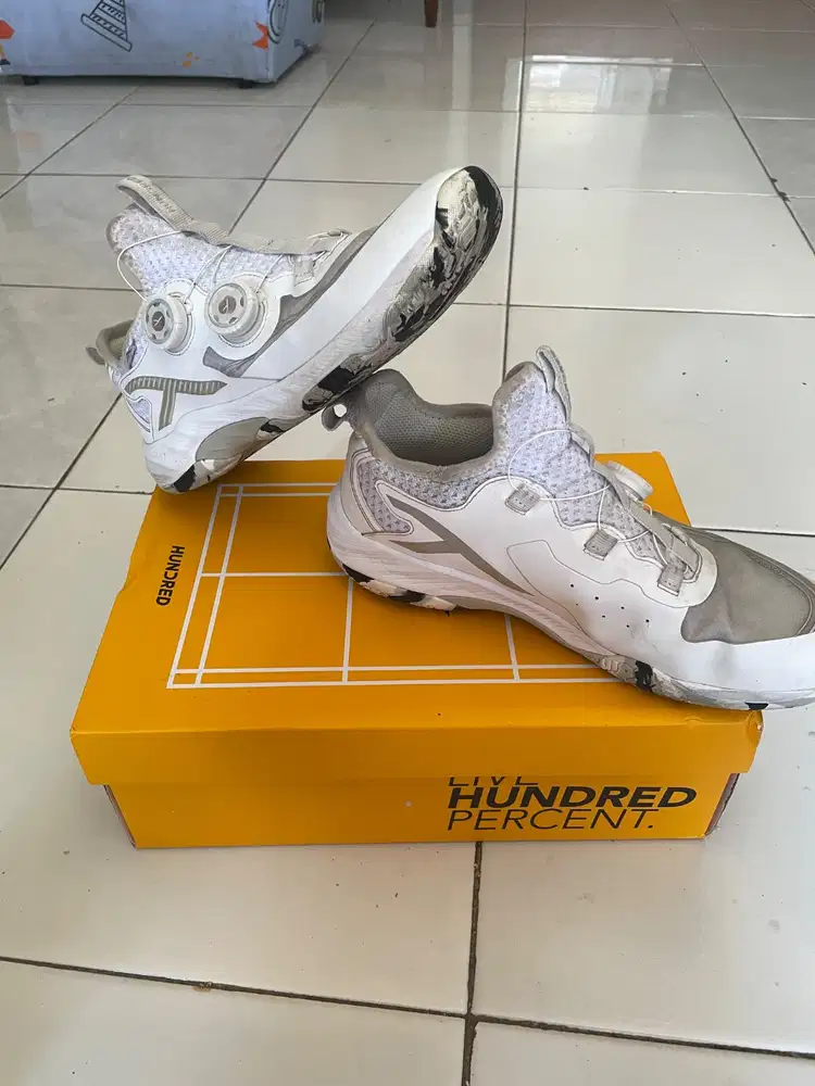 JUAL SEPATU HUNDRED BADMINTON