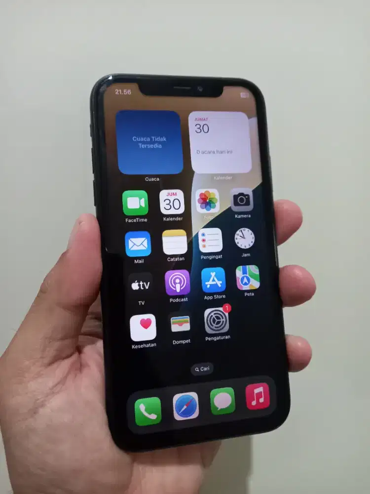 IPhone XR Black 128Gb Fullset ex inter ada minus dibaca