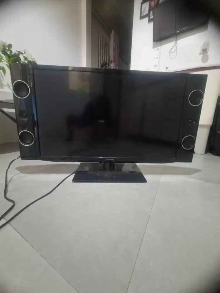 TV LED Panasonic 32 Inch TH-L32SV6K