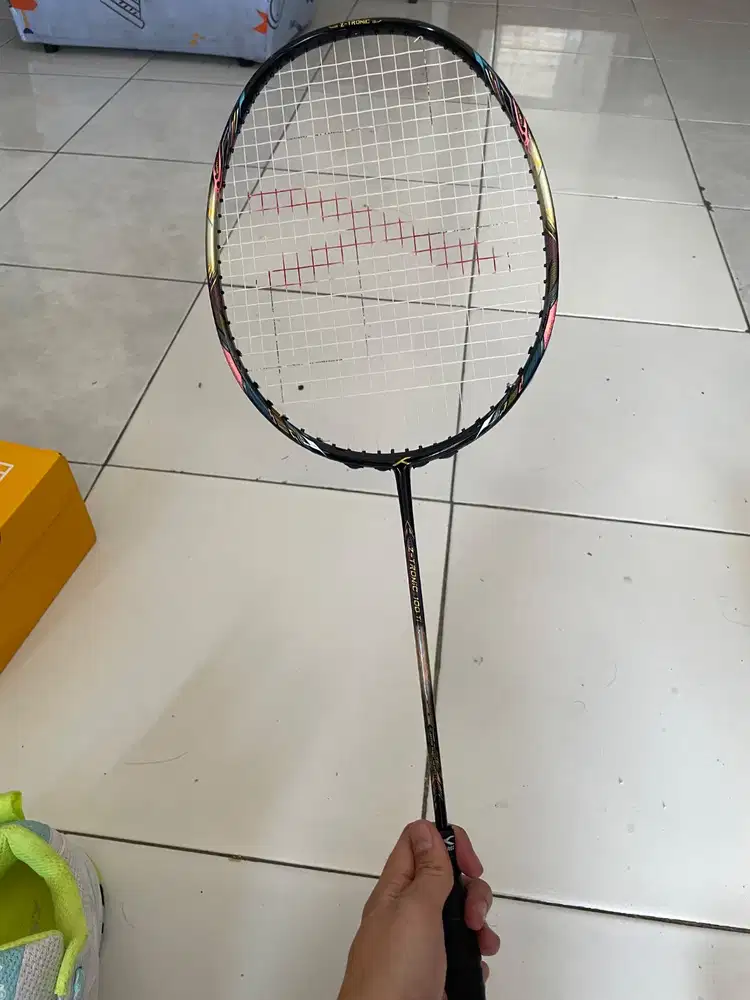 JUAL RAKET HUNDRED BADMINTON