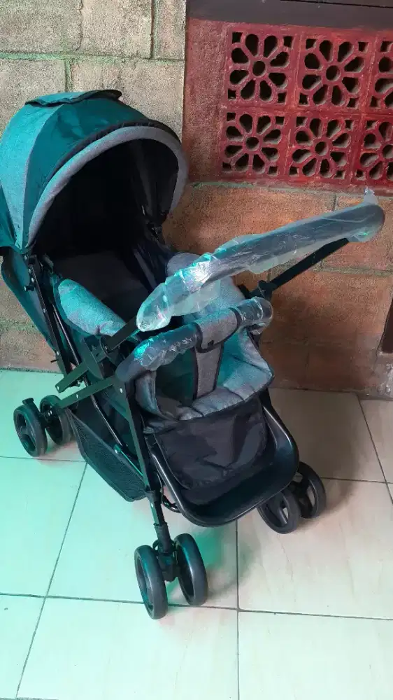 Preloved stroller beige