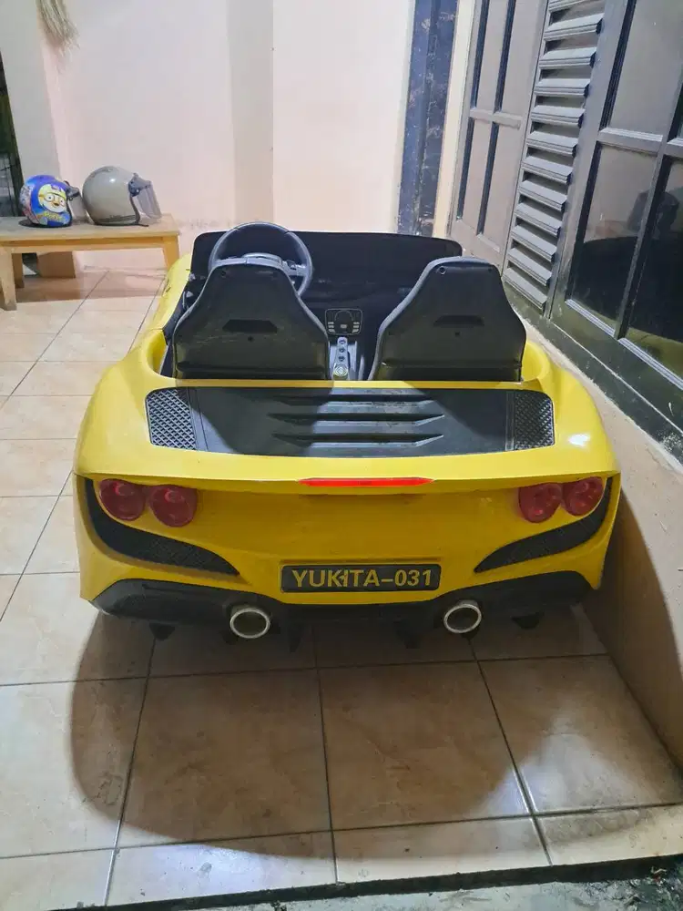 Mobil anak dan dewasa Merk Yukita 031