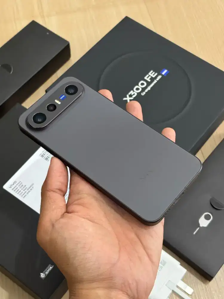 Vivo X300 fe 5G global 12/512GB bea cukai fullset ori