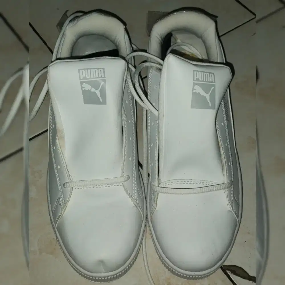 Sepatu Nomor 42 Home Industry