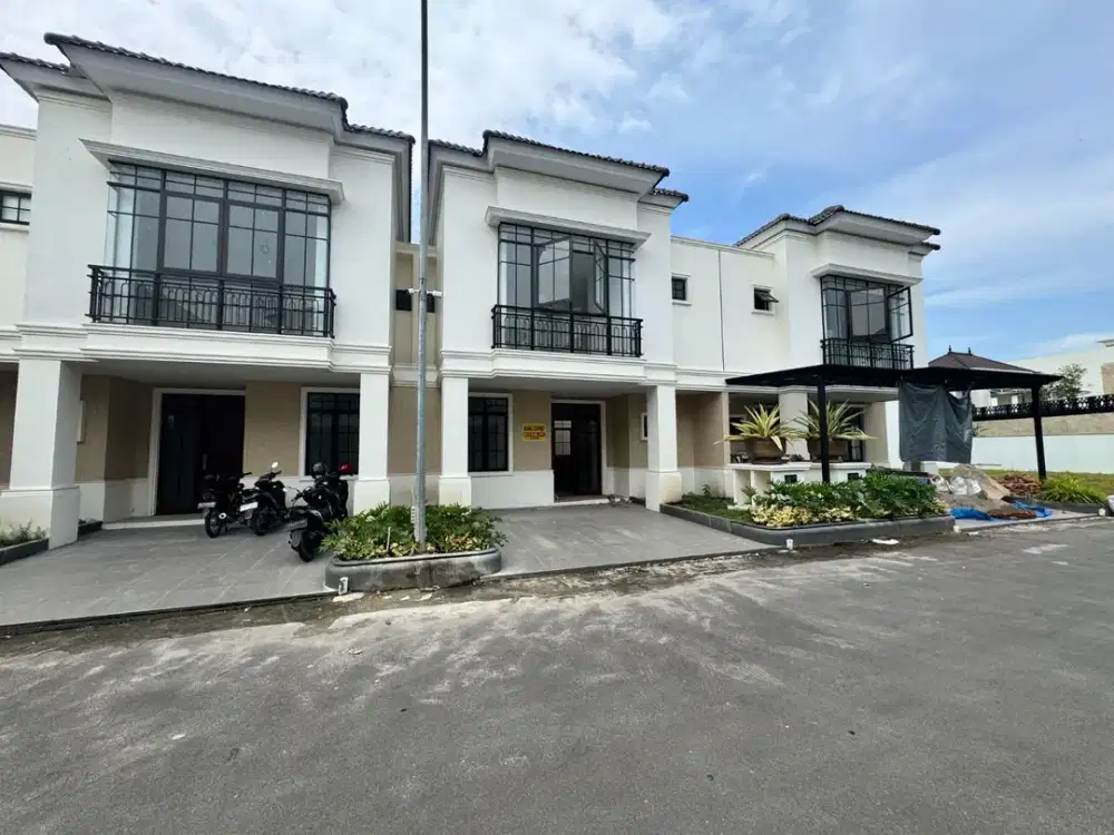 Jewel Garden 4+1 KT Hadap Utara Siap Huni