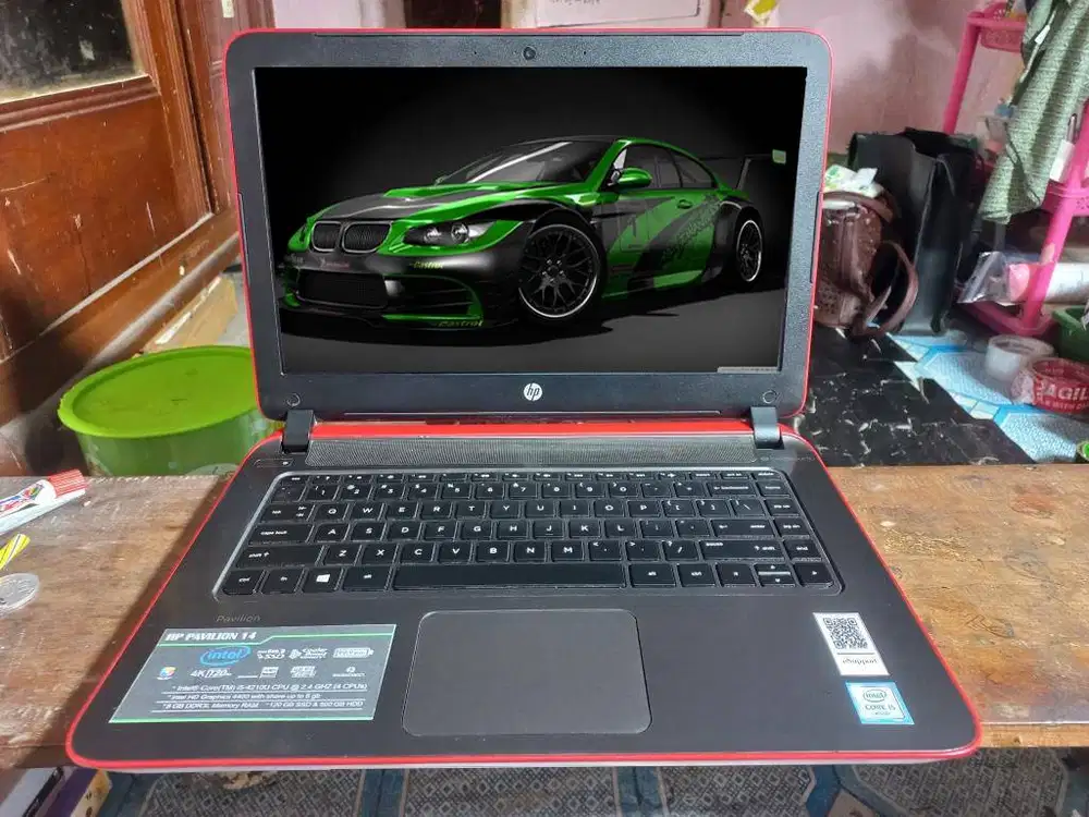 HP PAVILION 14 intel i5 ram 8 GB SSD+HDD