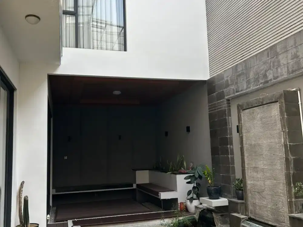 Rumah Luxury Mewah Full Furnish di Taman Kopo Indah III Bandung
