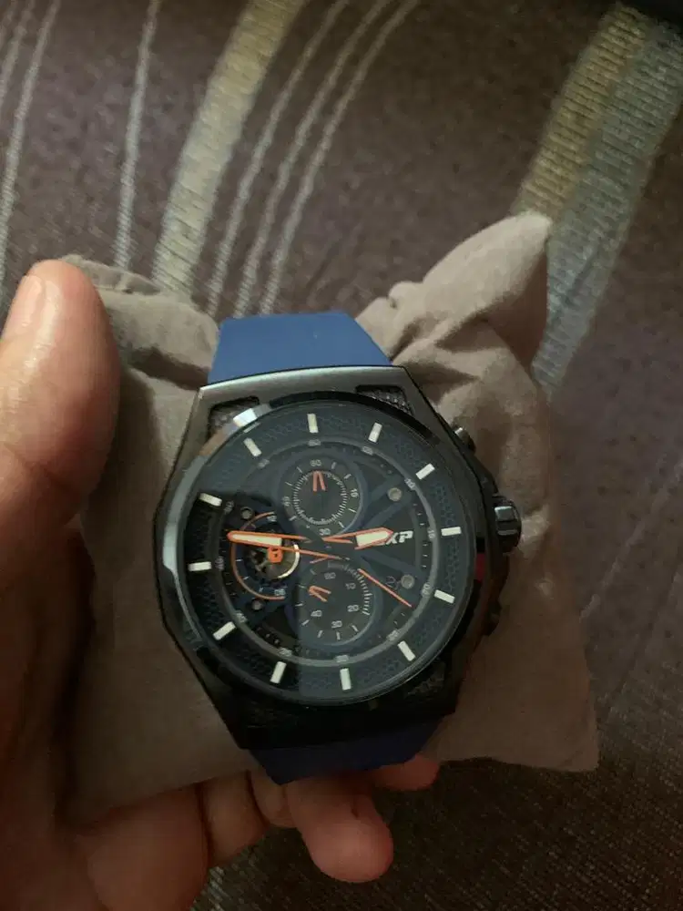 Jam Expedition E6842M like new