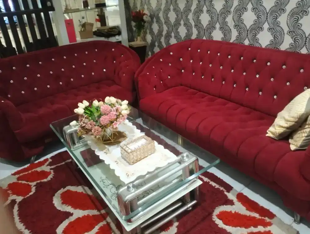Di jual sofa kursi tamu brand ternama