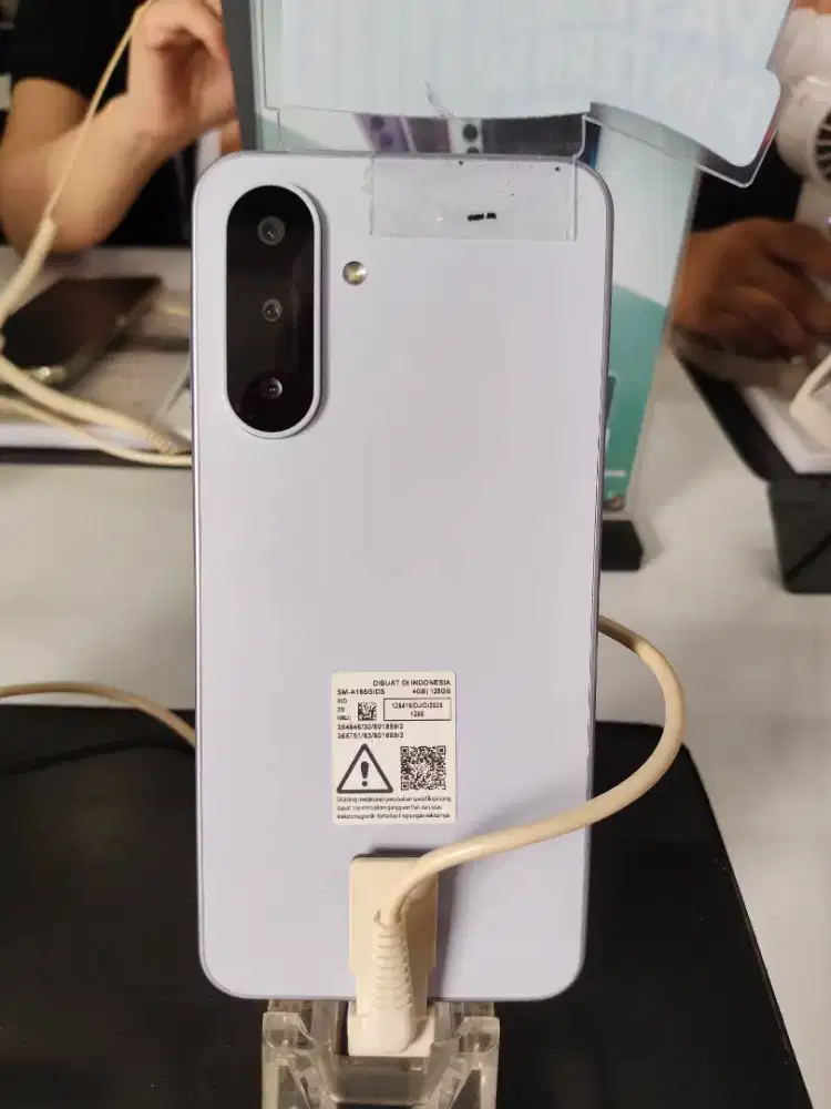 Samsung galaxy A18