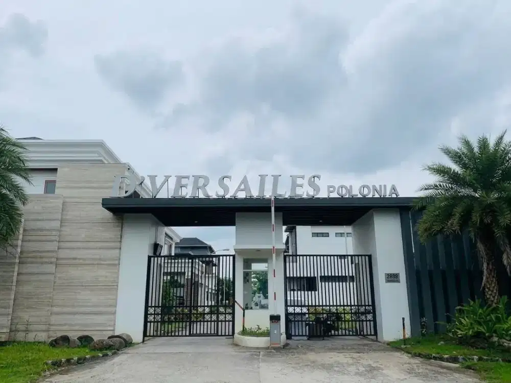 DIJUAL TANAH KOMPLEK D'VERSAILES POLONIA