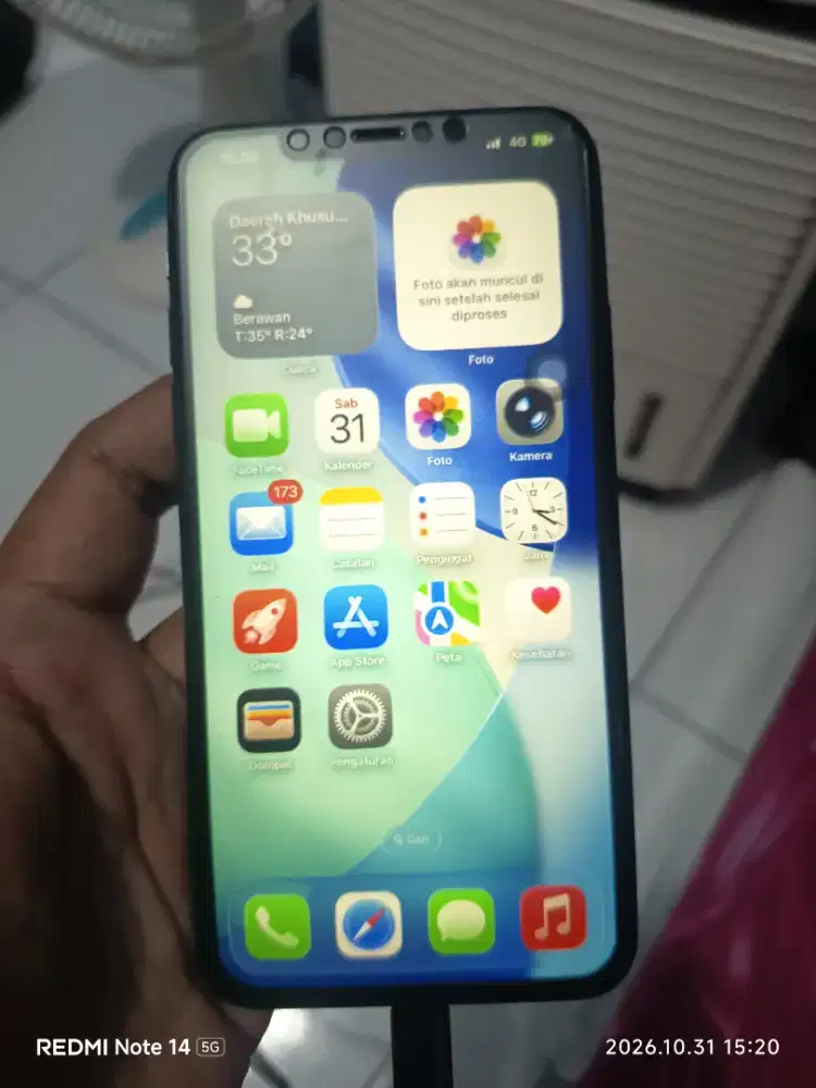 iPhone 11 pro max 256 inter