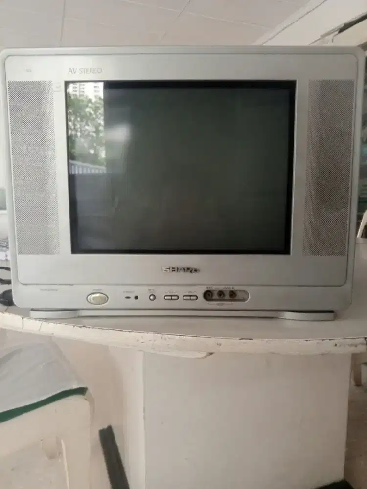 Tv 14 merck sharp warna silver