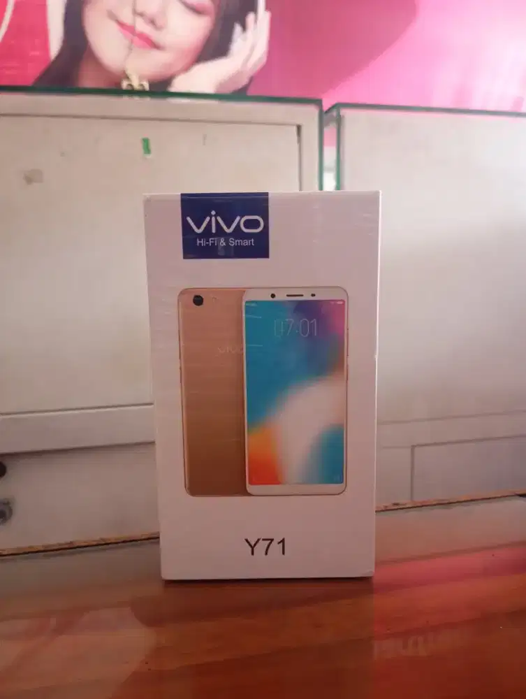 VIVO Y71 6/128 PROMO CUCI GUDANG