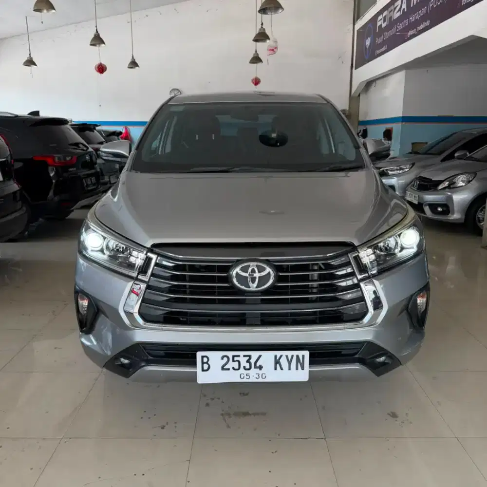 Toyota new innova V 2.0 2021 AT