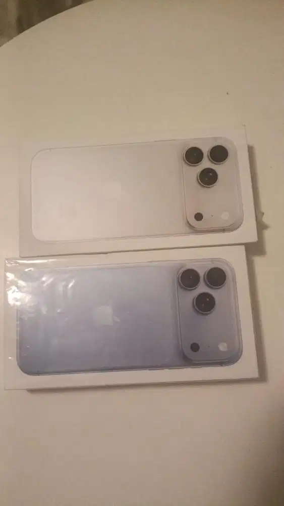 Iphone 18 pro max 1tb silver