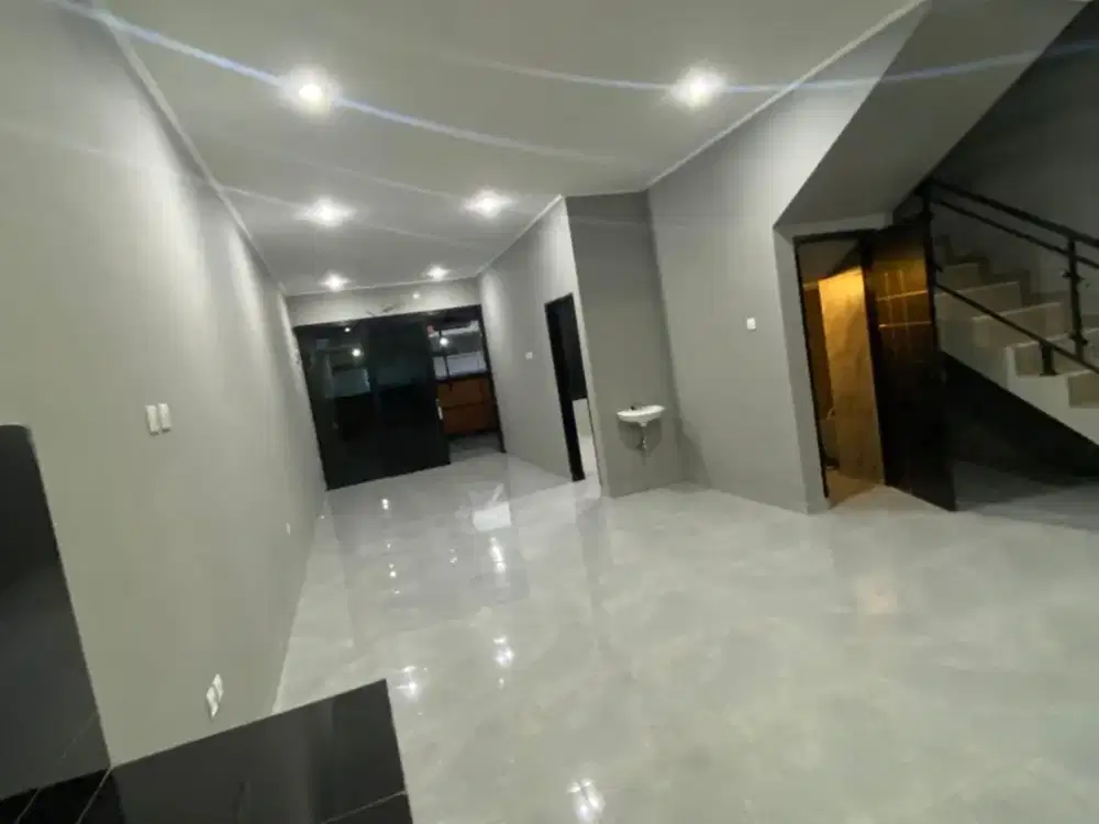 Jual Rumah Baru 2 Lantai Siap Huni di Taman Kopo Indah 2 Bandung