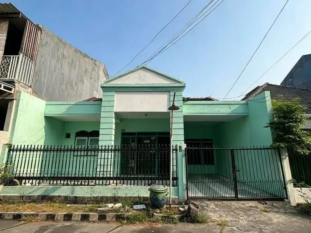 Rumah Wisma Permai, PLN 1300 , Strategis