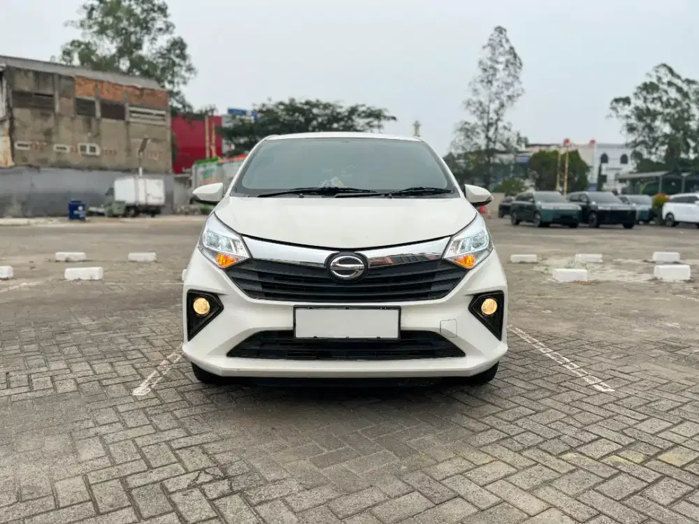 [Low KM]DAIHATSU 1.2 R MT 2021 Putih