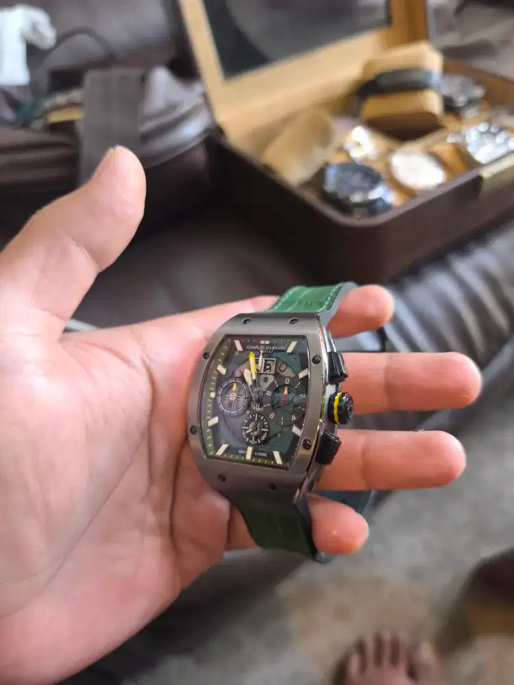 Jam tangan Charles Jourdan Quartz
