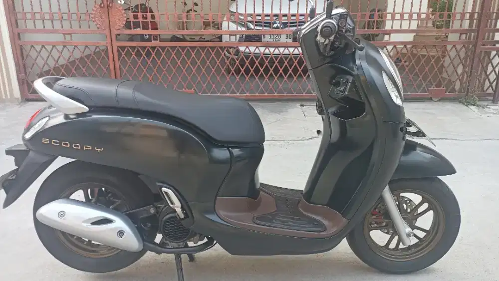 Honda Scoopy keyles tahun 2023 ( pajak baru 11-2027 )
