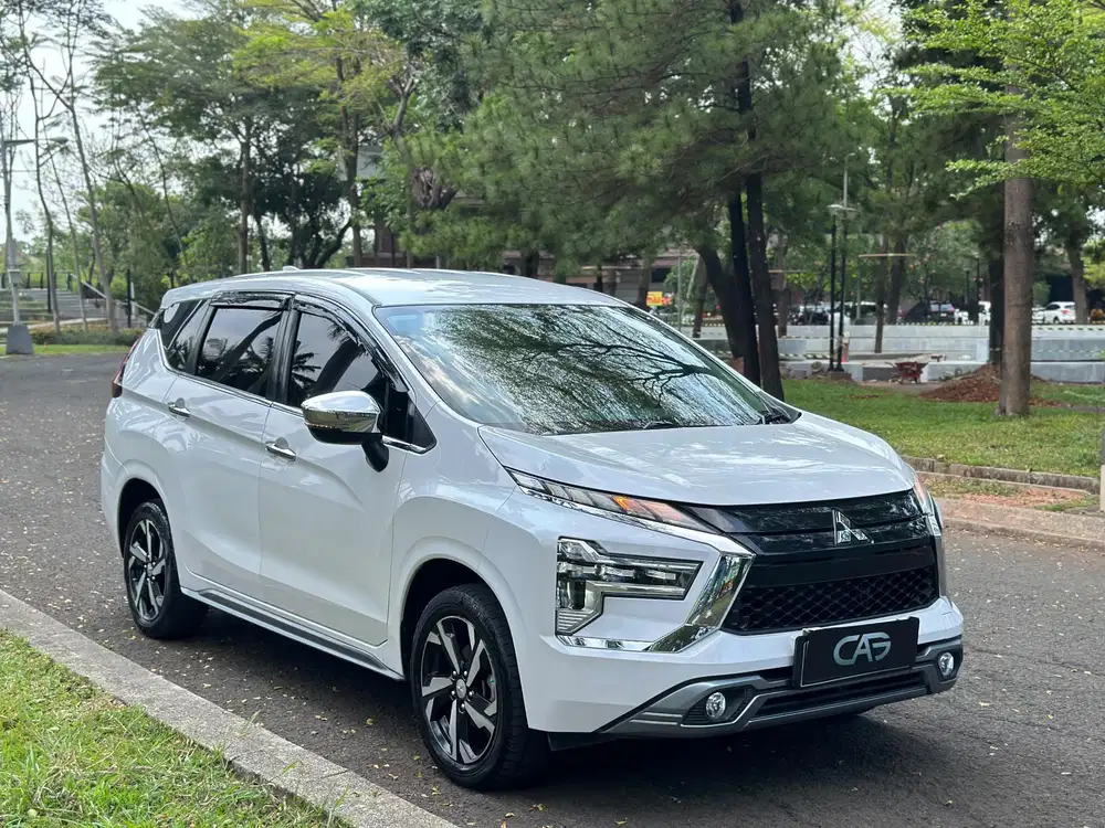 Mitsubishi Xpander Ultimate AT 2022 Putih