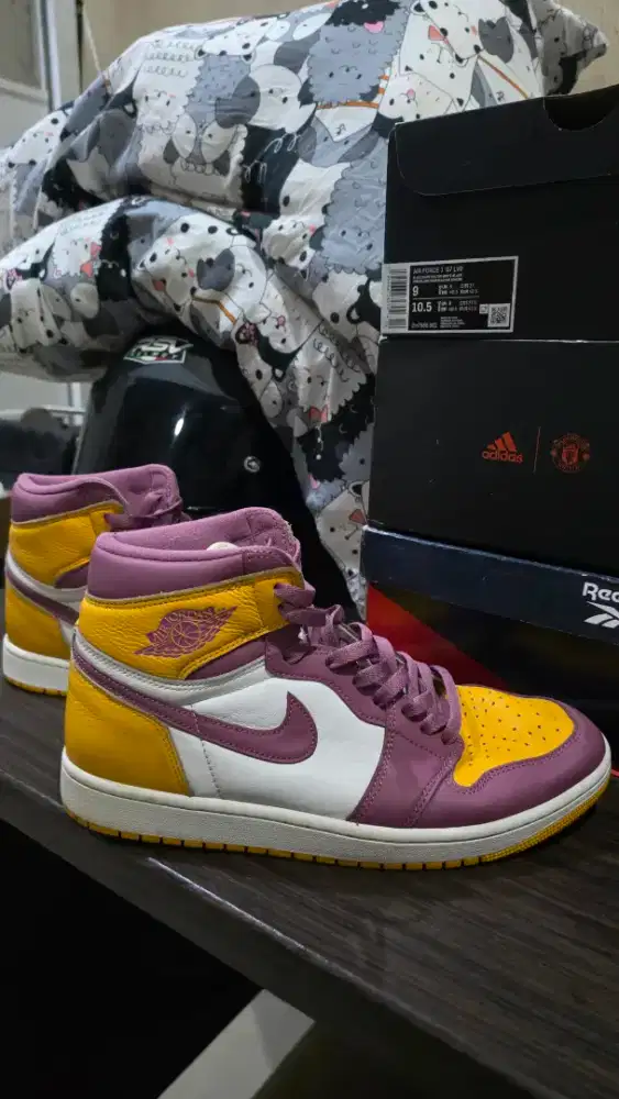 NIKE AIR JORDAN 1 RETRO HIGH BROTHERHOOD