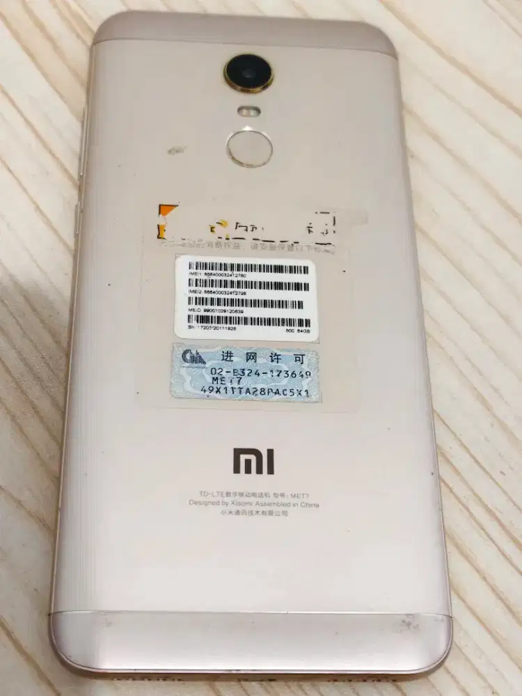 Xiaomi Redmi 5 Plus RAM 4/64 GB