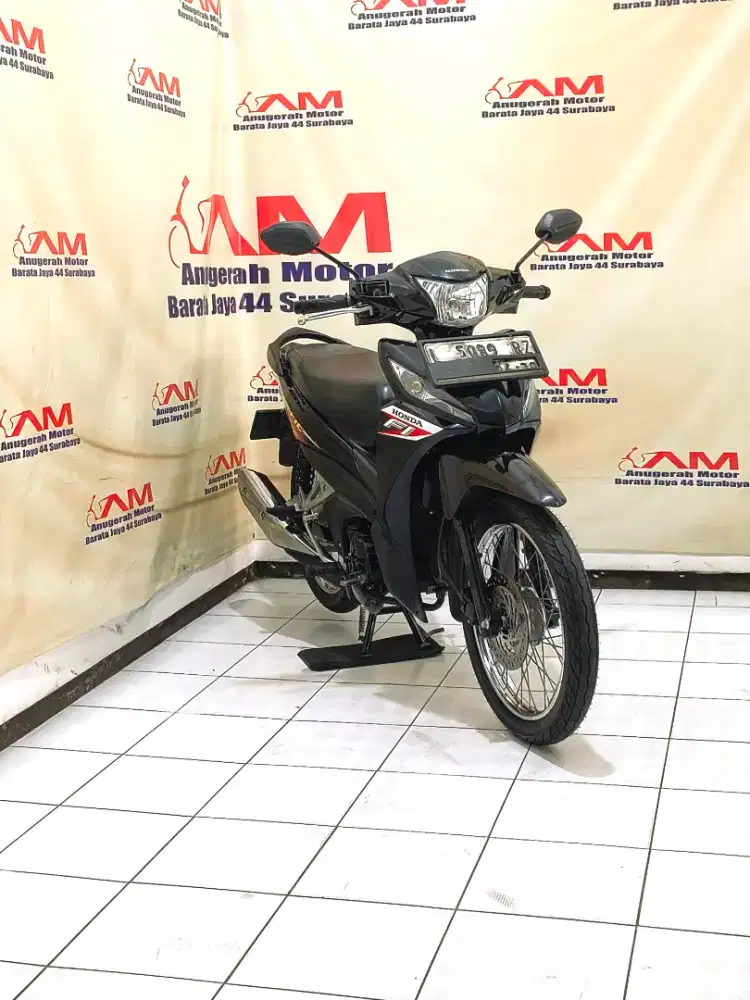 Ready Honda Revo fit Tahun 2020 warna Hitam