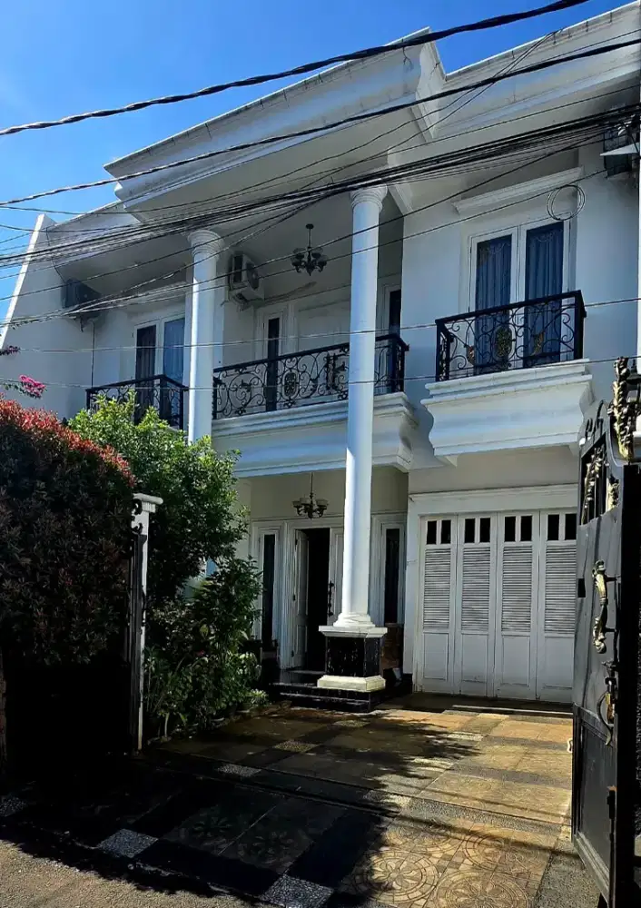 Dijual Rumah Mewah di Duren Sawit Jakarta Timur